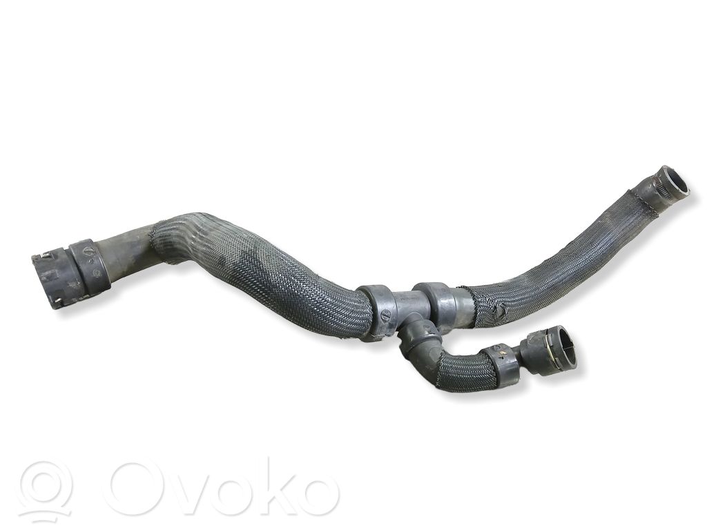 Volvo V60 Engine coolant pipe/hose 