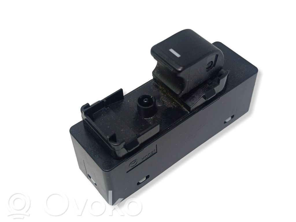 Mazda 6 Electric window control switch 