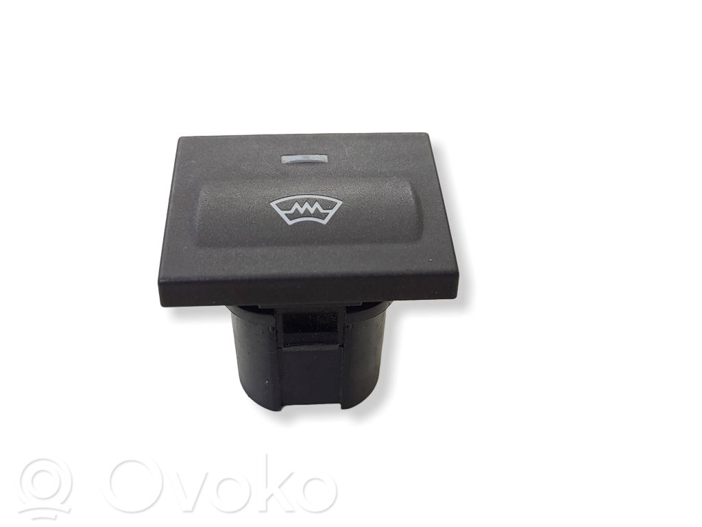 Windscreen/window heater switch