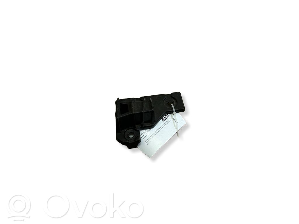 Volvo XC90 Front bumper mounting bracket 