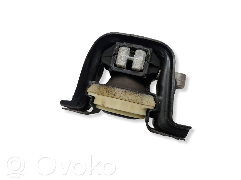 Citroen C3 Engine mount bracket 