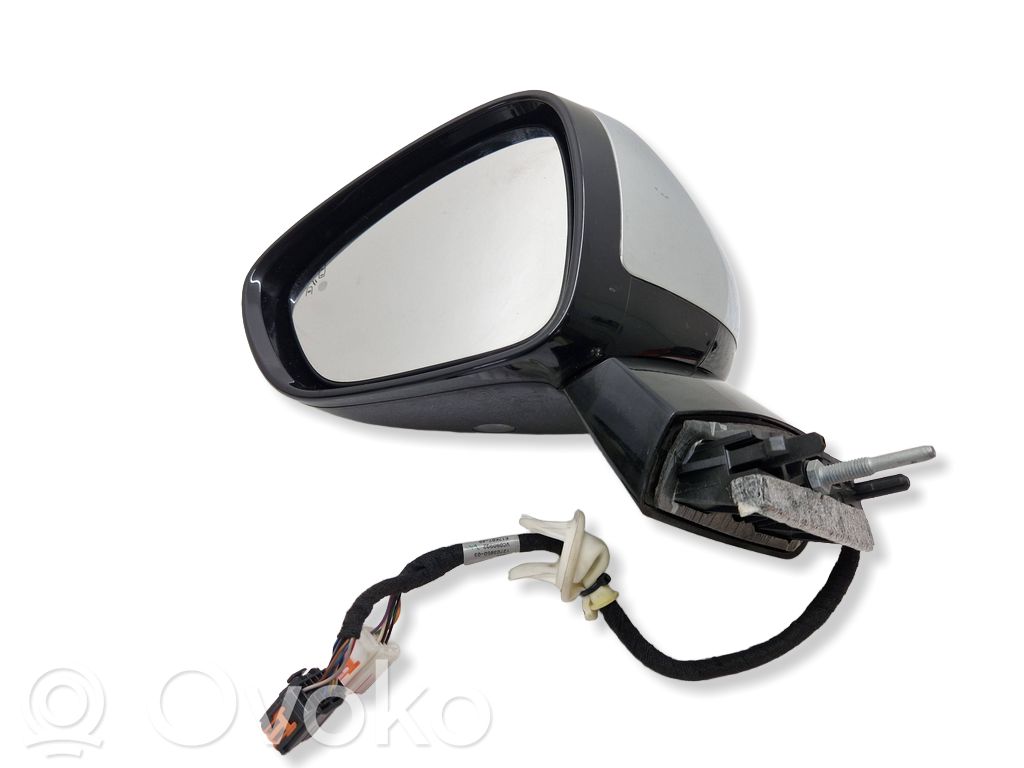 Citroen DS4 Front door electric wing mirror 