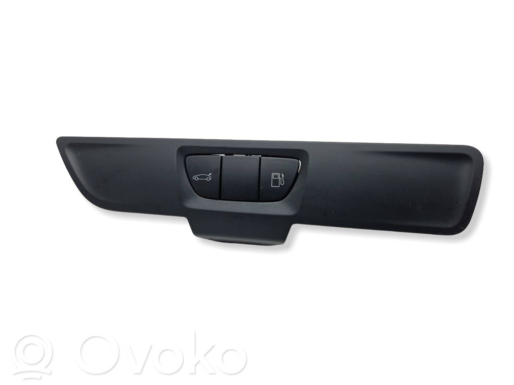 Peugeot 508 Przełącznik / Przycisk otwierania klapy bagażnika 