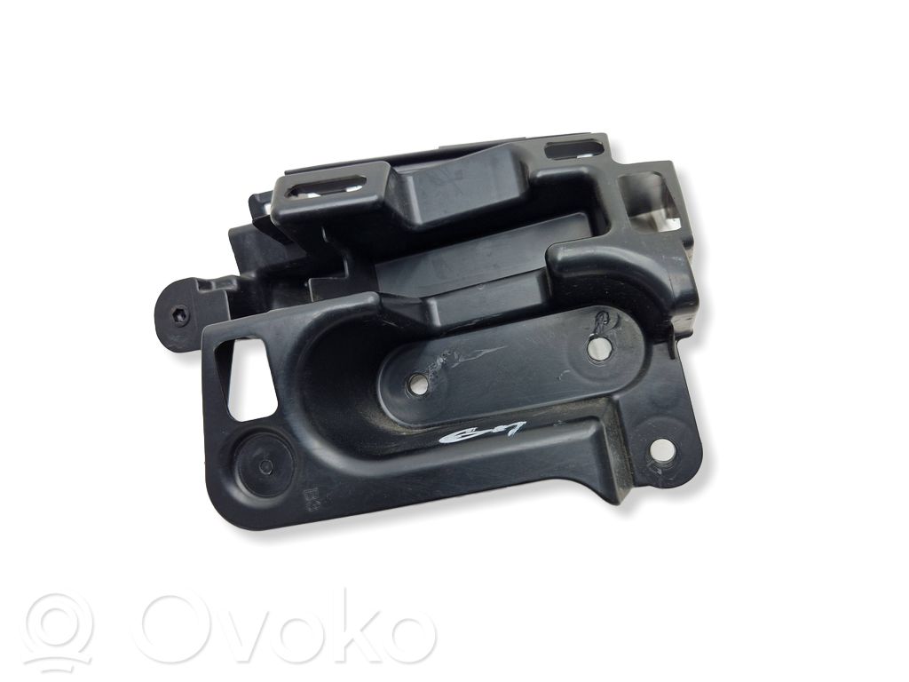 Peugeot 208 II Suport montare bară spate 