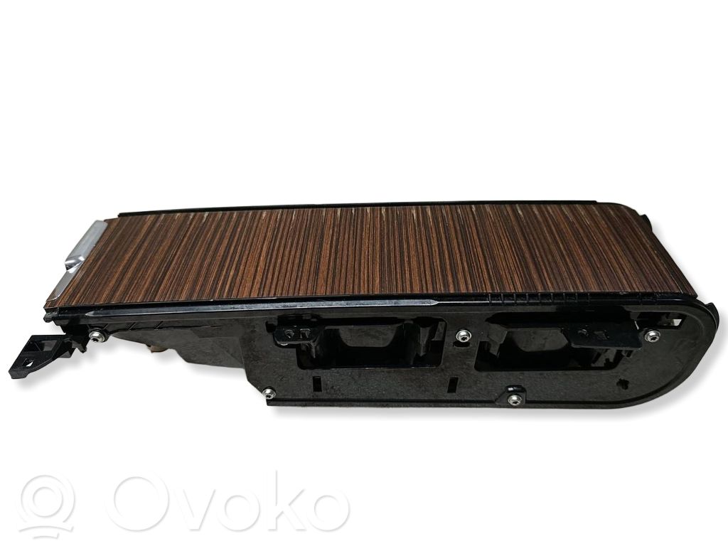 Volvo XC60 Hansikaslokero 