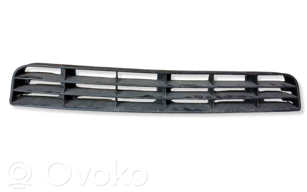 Audi A6 S6 C4 4A Front bumper lower grill 