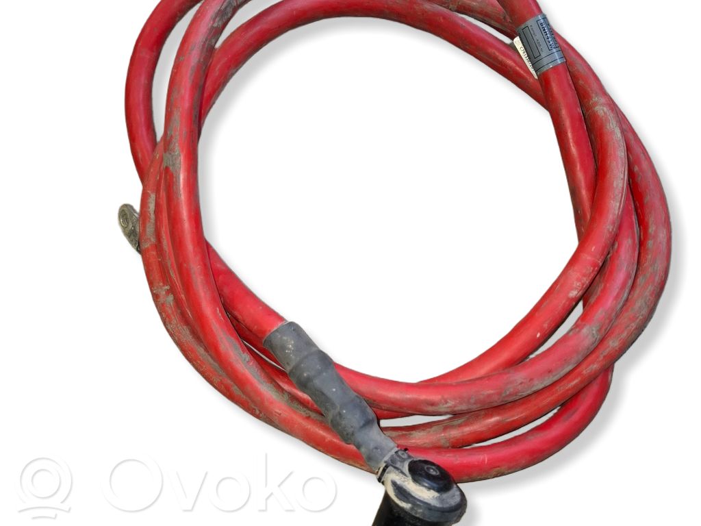 Positive cable (battery)   15974510,9133072