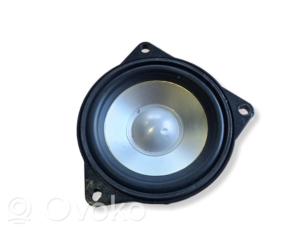Etuoven kaiutin   6930903,73866112,100BM35
