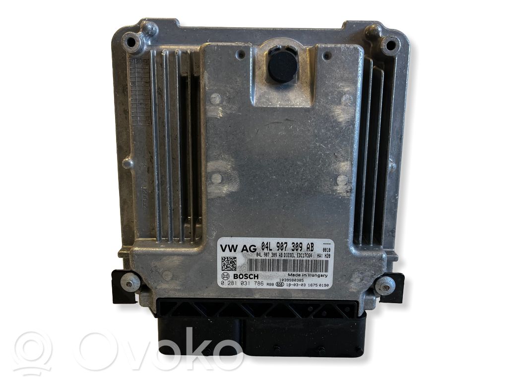 Audi Q3 8U Engine control unit/module 