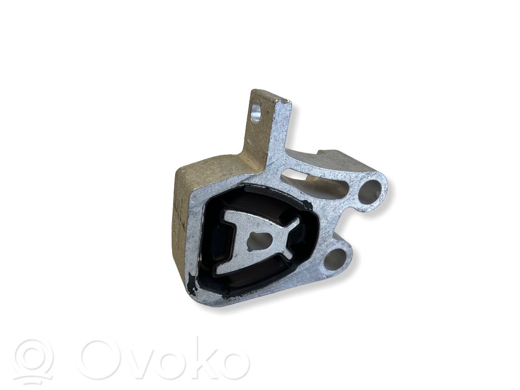 Mercedes-Benz EQB Engine mount bracket 
