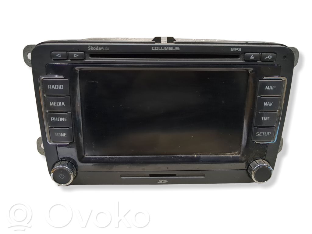 Skoda Octavia Mk2 (1Z) Panel / Radioodtwarzacz CD/DVD/GPS 