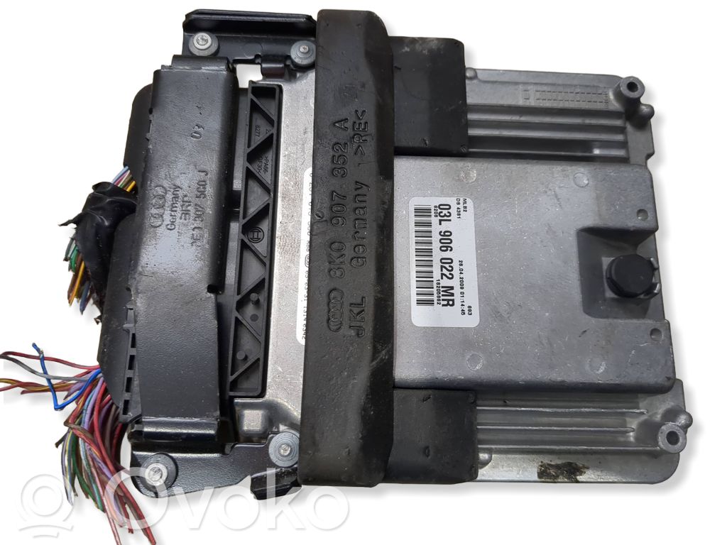 Audi A4 S4 B8 8K Engine control unit/module 