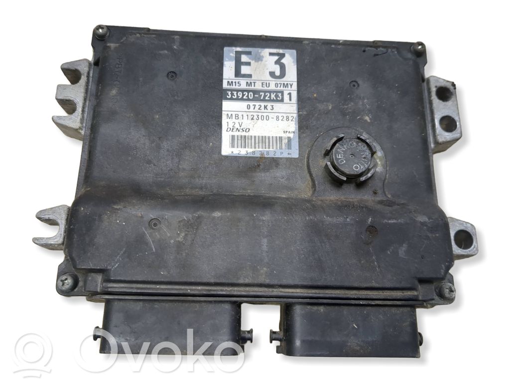 Suzuki Swift II Engine control unit/module 