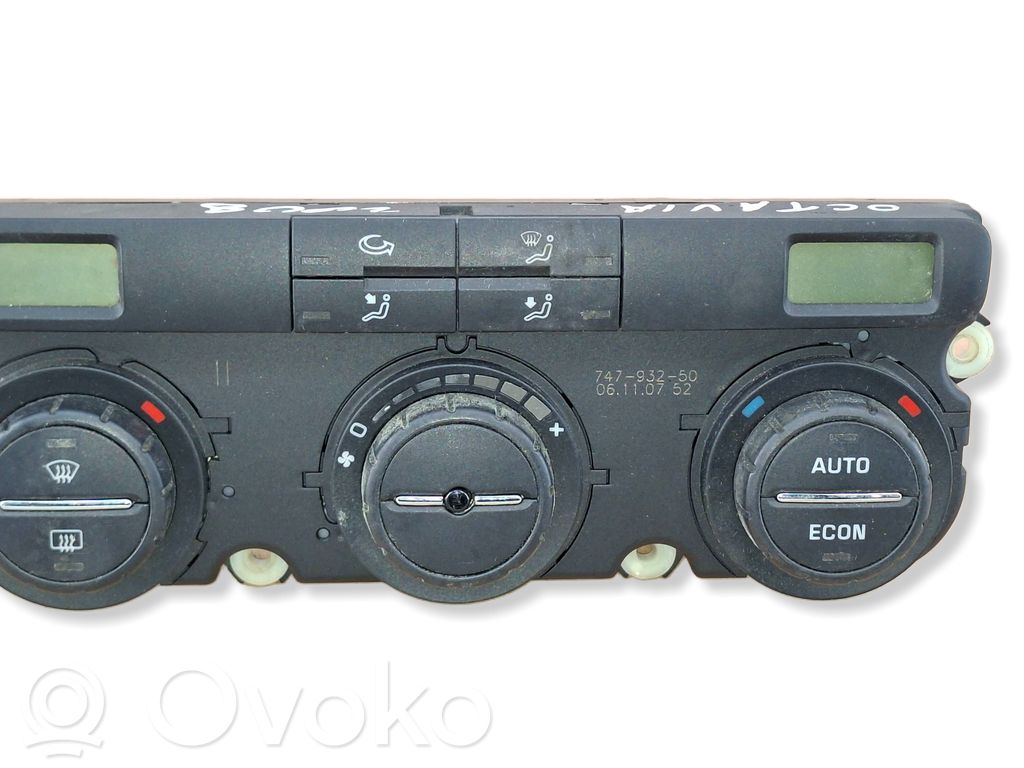 Skoda Octavia Mk2 (1Z) Climate control unit 