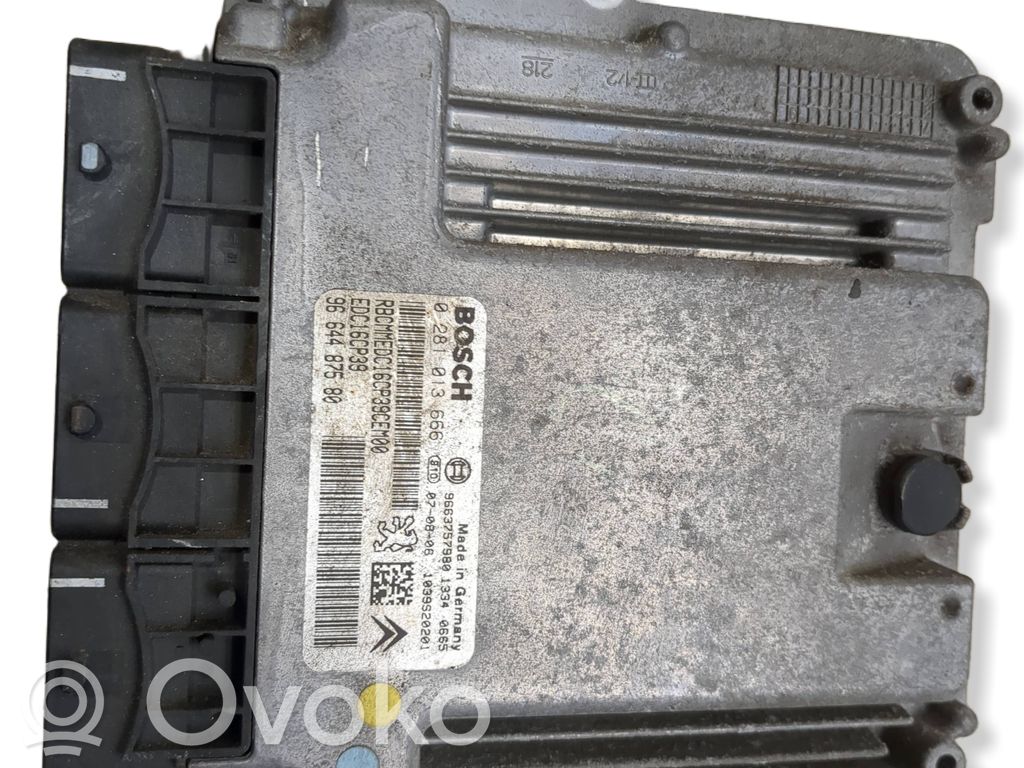 Peugeot 3008 I Engine control unit/module 