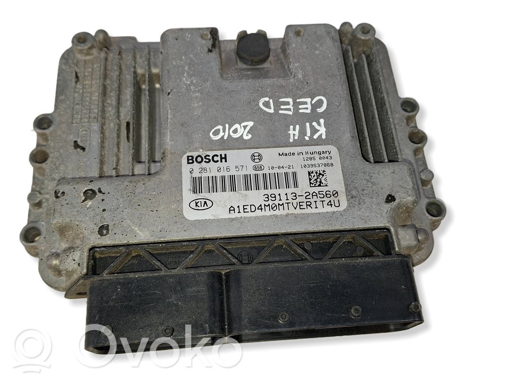 KIA Ceed Engine control unit/module 