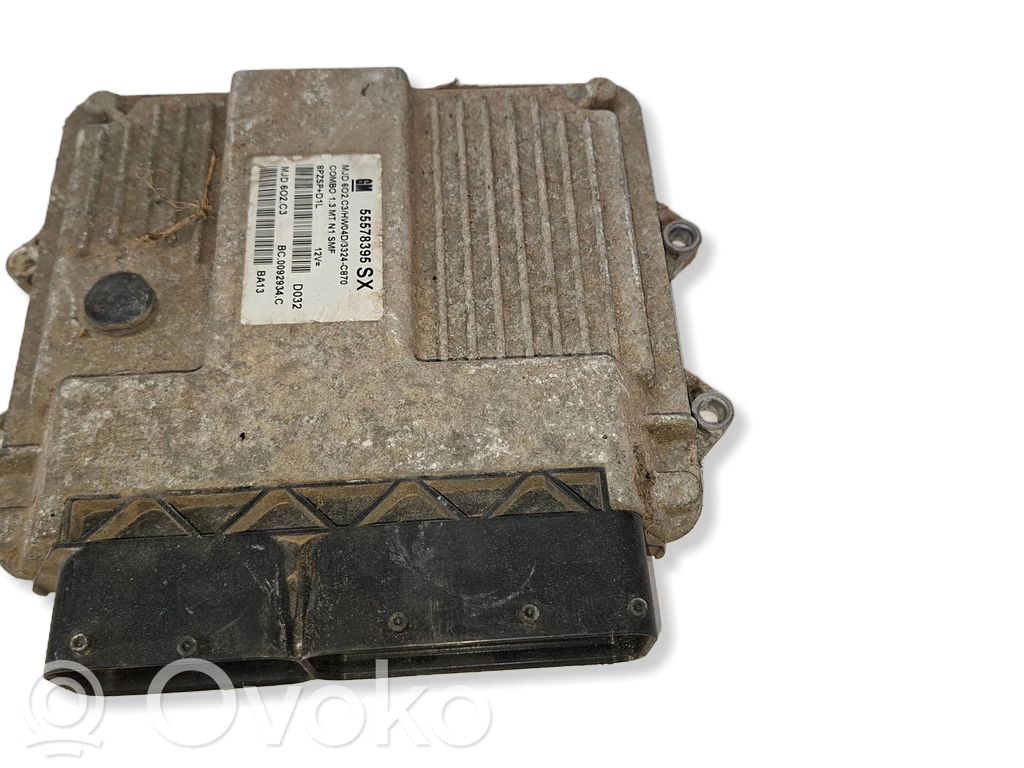 Opel Combo D Engine control unit/module 