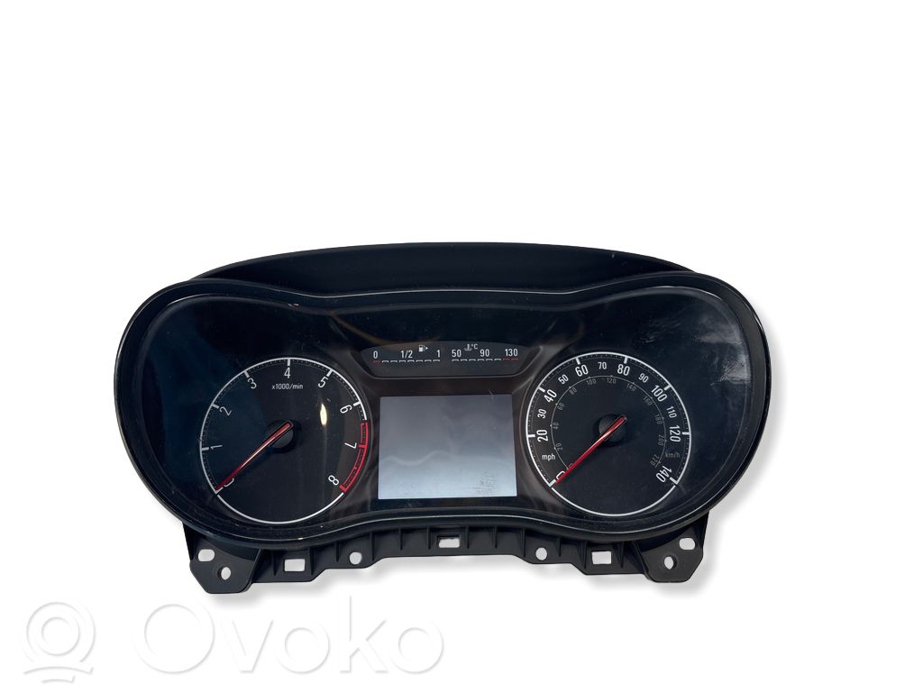 Opel Corsa E Speedometer (instrument cluster) 