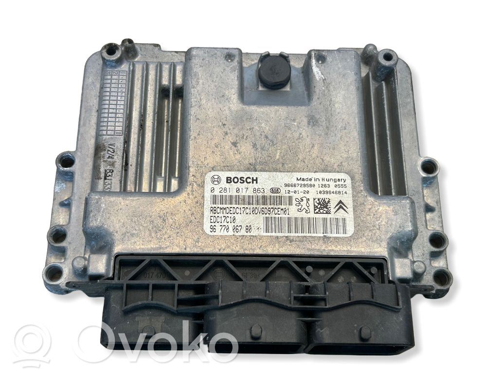 Peugeot 208 I Engine control unit/module 