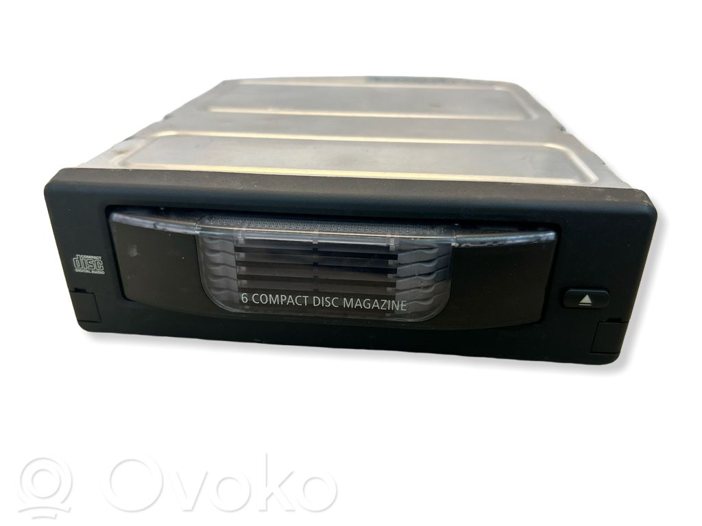 BMW 5 E60 E61 CD/DVD changer 
