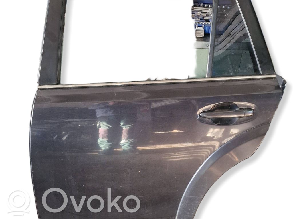 Rear door