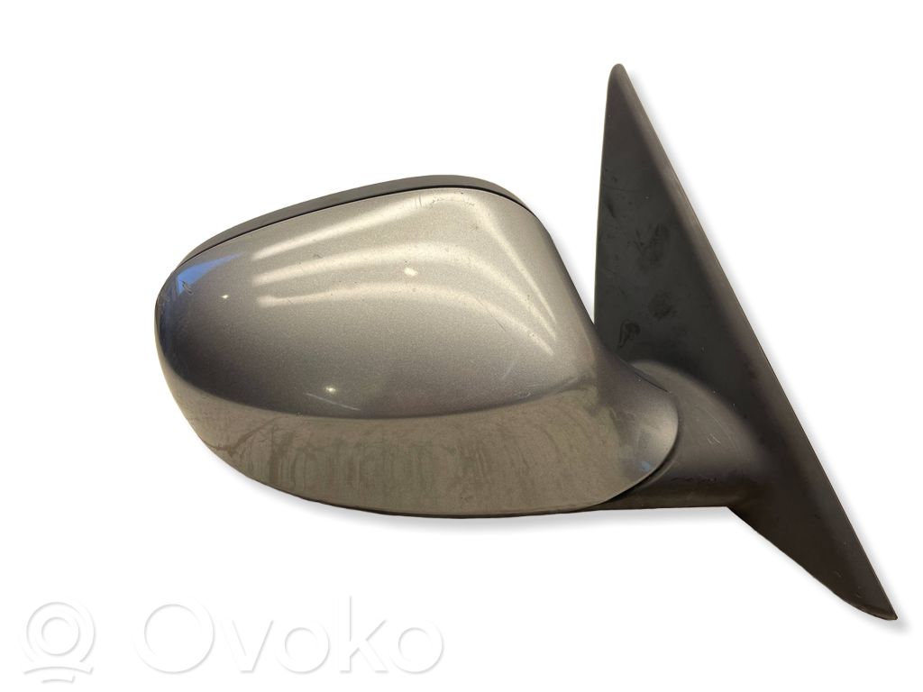 Зеркало (управляемое электричеством)   F0142114,7182695