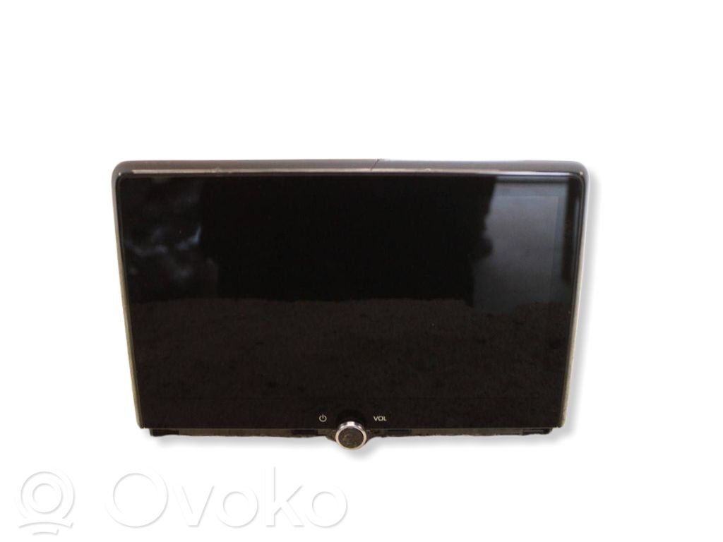 Toyota Yaris Cross Panel / Radioodtwarzacz CD/DVD/GPS 