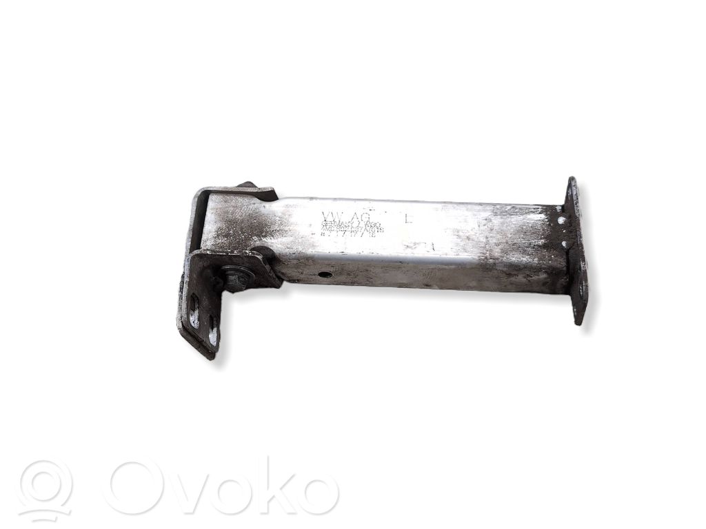 Audi Q7 4M Radiator support slam panel bracket 