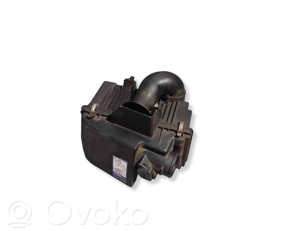 Mazda 6 Air filter box 