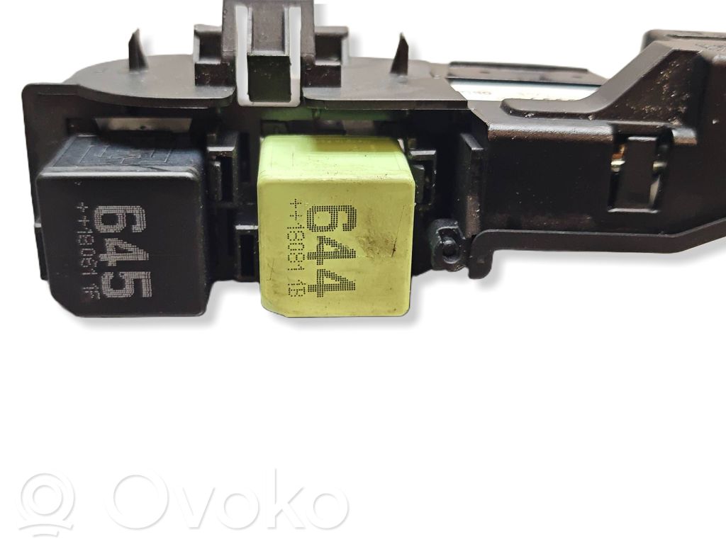 Audi A4 S4 B9 Fuse 