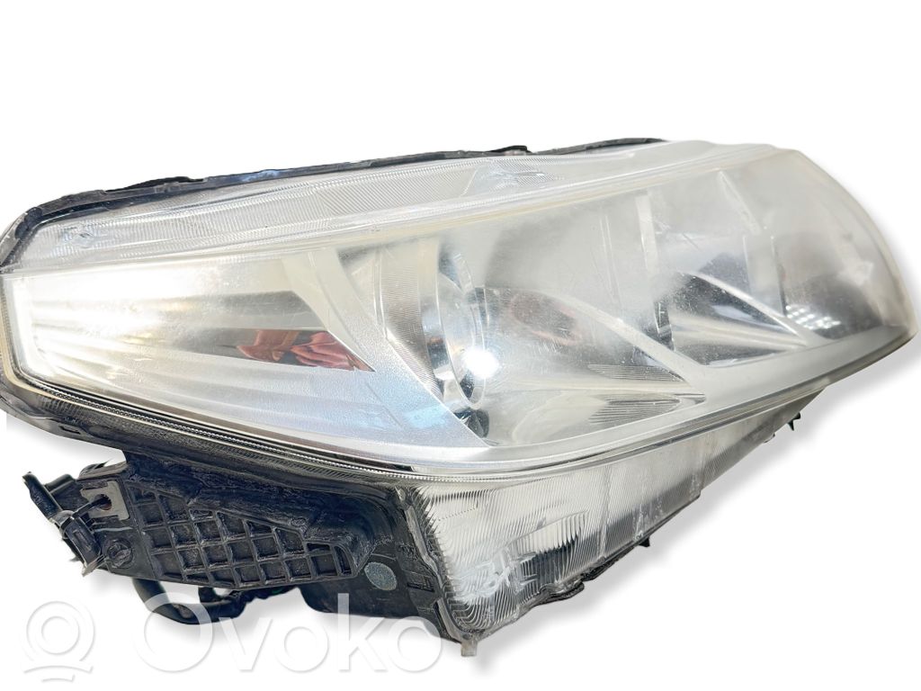 Suzuki Vitara (LY) Headlight/headlamp 