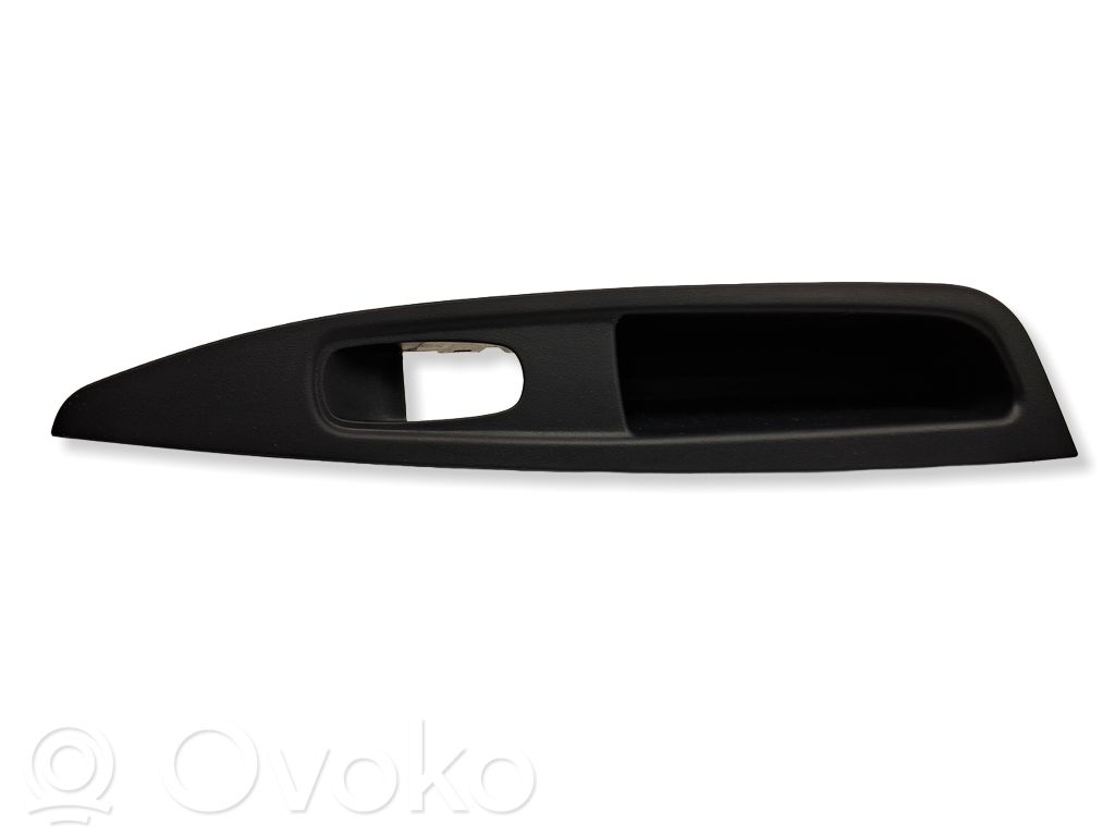 Nissan Qashqai Przyciski szyb 