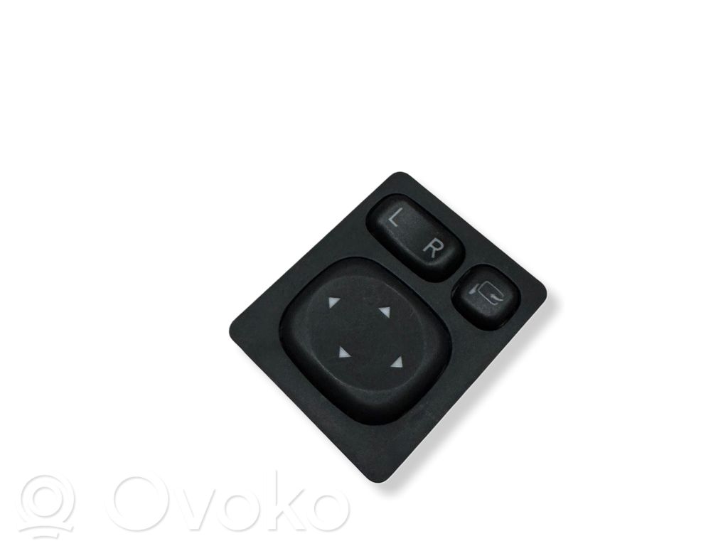 Toyota Auris E180 Wing mirror switch 