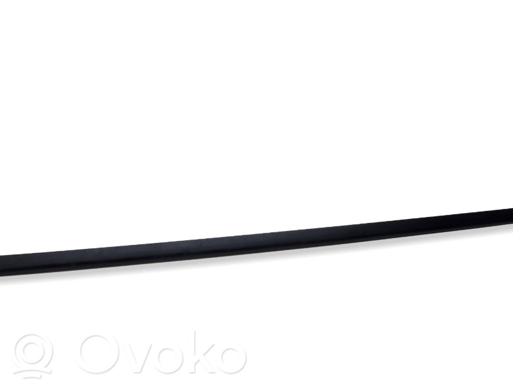 Audi Q4 Sportback e-tron Windshield trim 