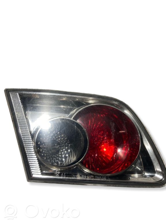 Mazda 6 Galinis žibintas dangtyje 