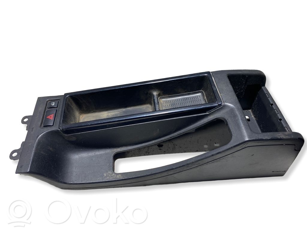 Center console   8230955,ZZ8233478