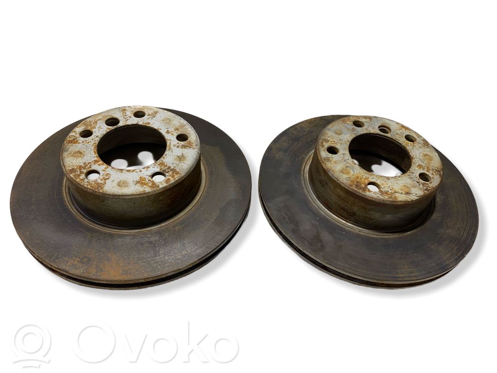 BMW 5 E39 Front brake disc 