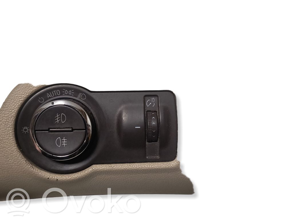 Opel Insignia A Light switch 