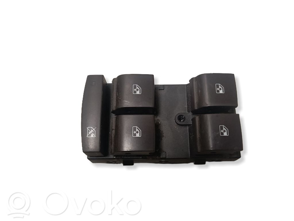 Opel Insignia A Electric window control switch 