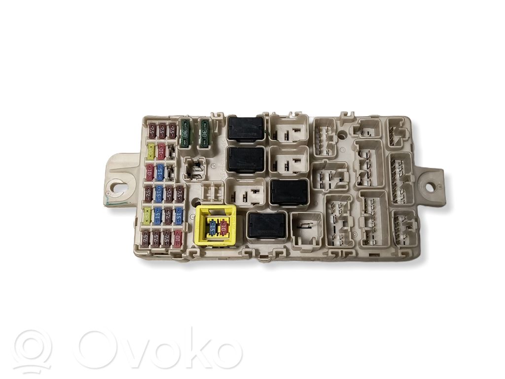 Mitsubishi Space Star Fuse box set 
