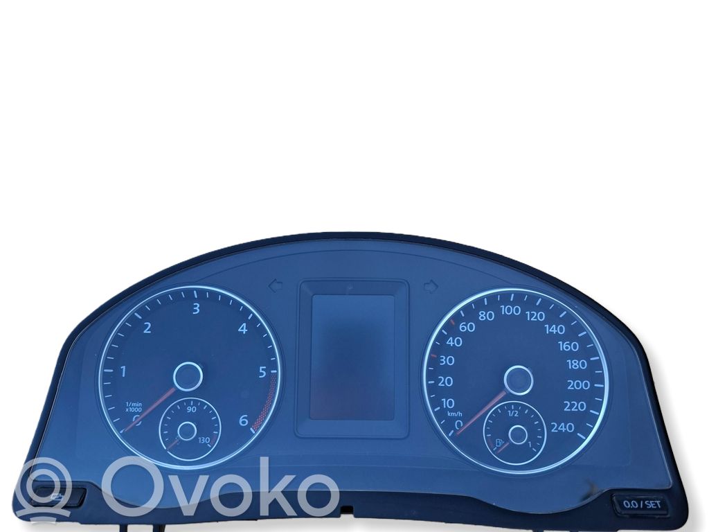 Volkswagen Golf Plus Speedometer (instrument cluster) 