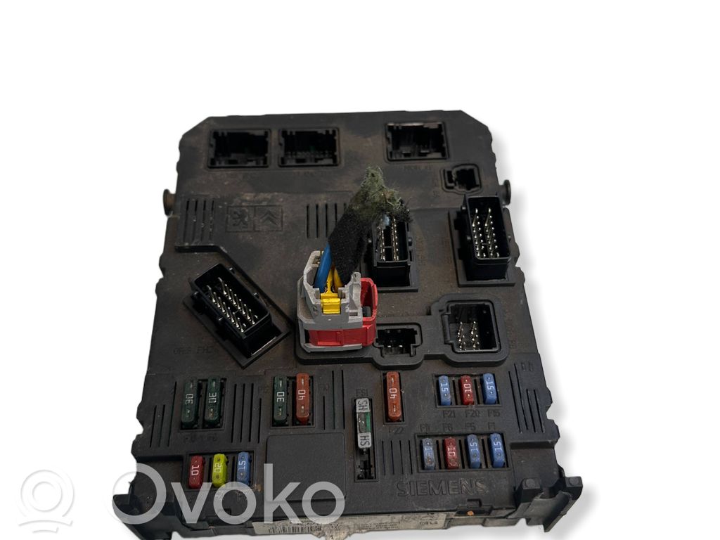 Citroen C2 Saugiklių blokas 