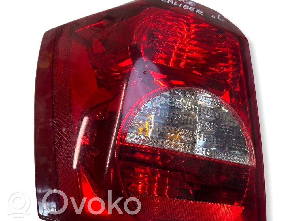 Dodge Caliber Luci posteriori 