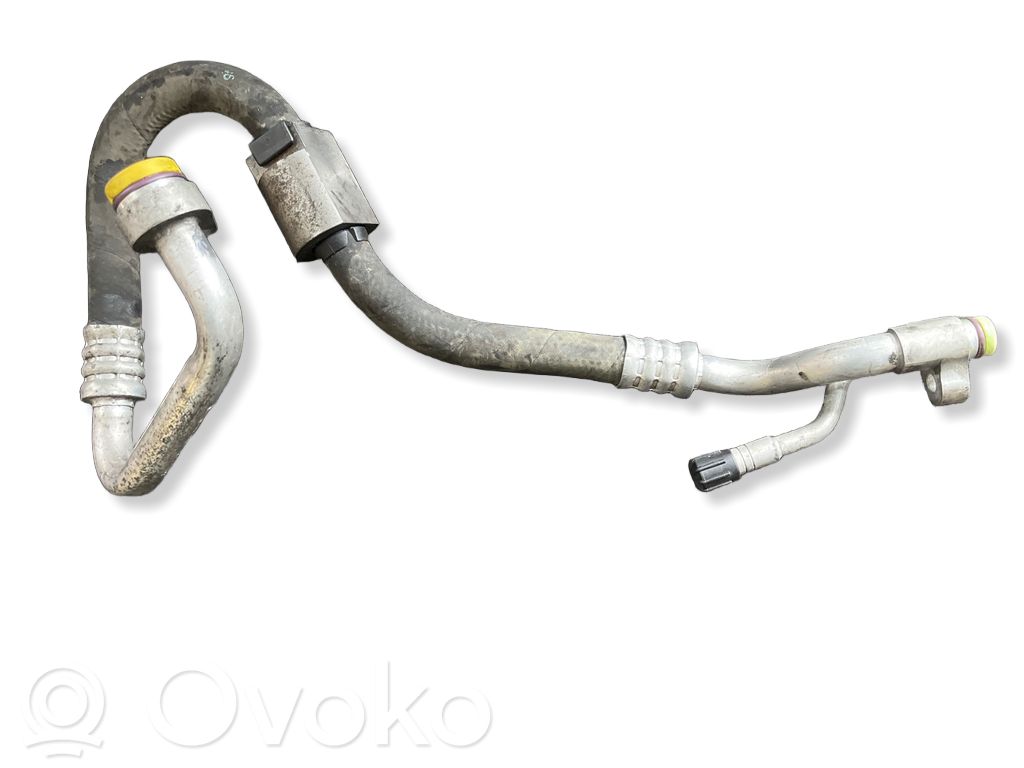 Ilmastointilaitteen putki (A/C)   9209742,1006830300K