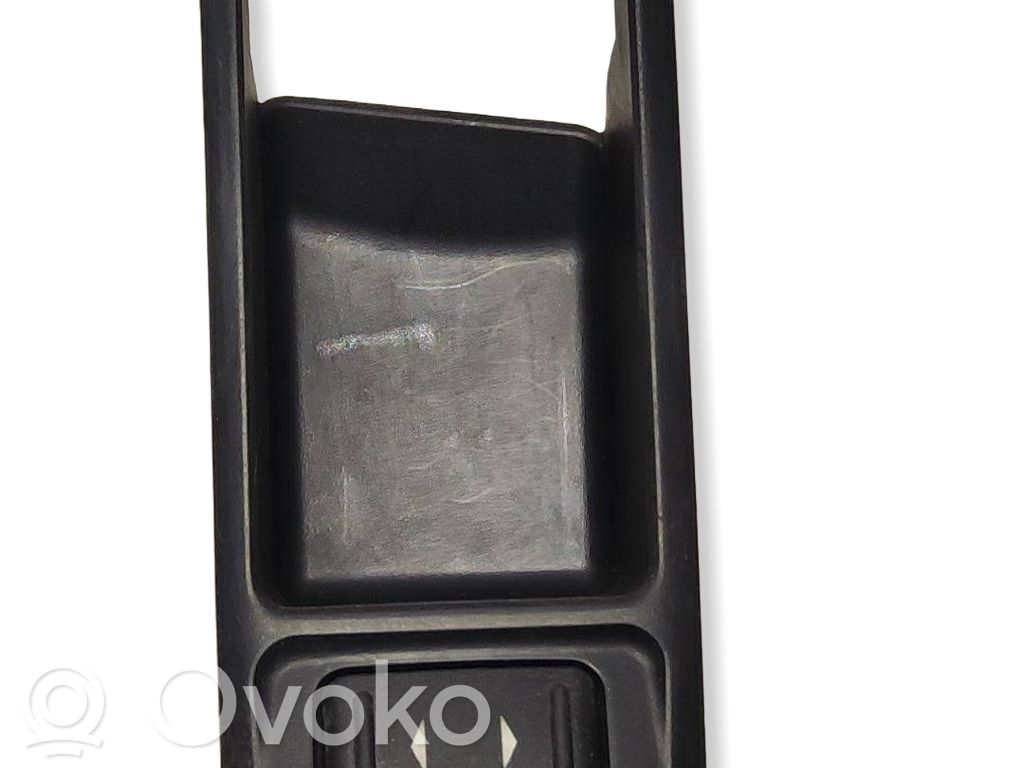 Electric window control switch   3M51226A36ADW