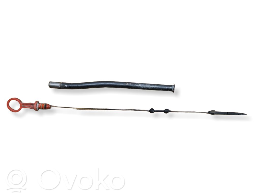 BMW 7 E32 Bagnet poziomu oleju 