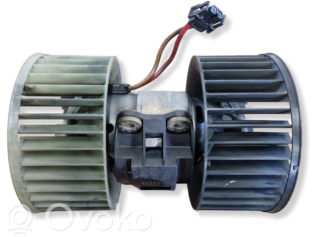 Mazā radiatora ventilators   9204154