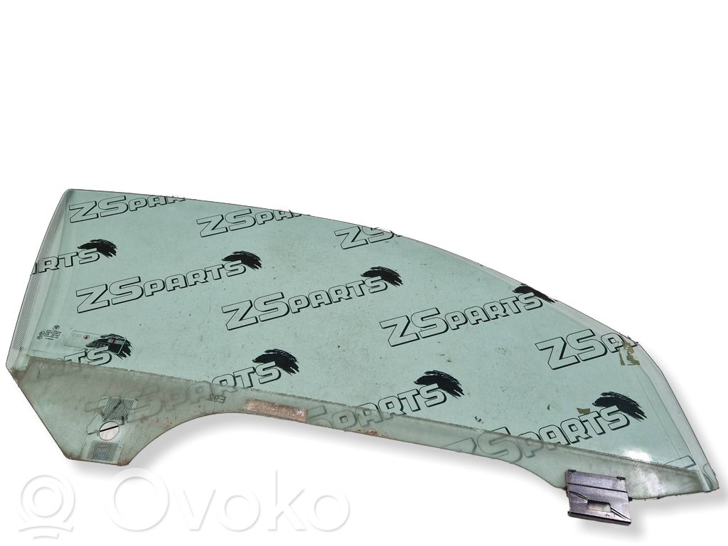 Front windscreen/windshield window   7119200
