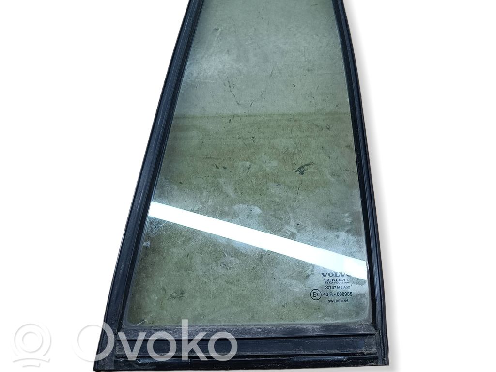 Volvo 960 Ventanilla de ventilación de la puerta trasera 