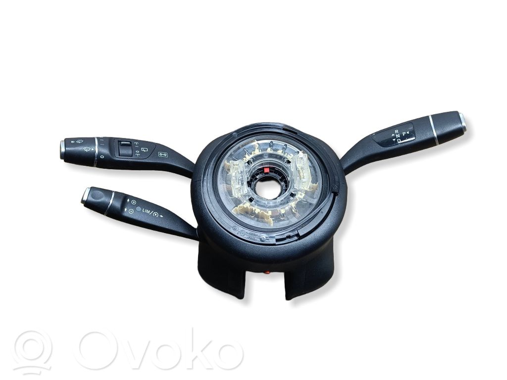 Mercedes-Benz C W205 Leva/interruttore dell’indicatore di direzione e tergicristallo 